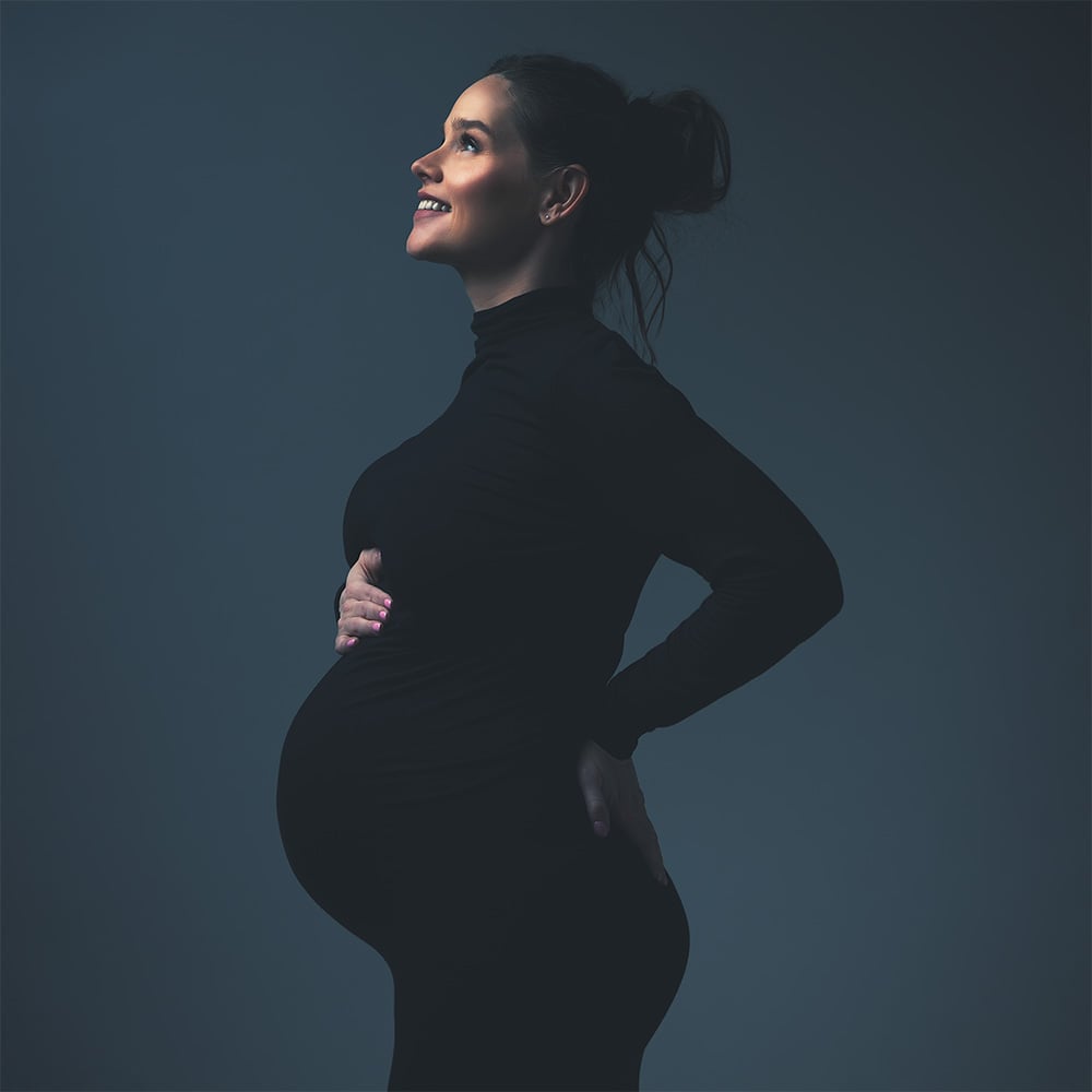 Maternity Photographer THE MATERNAL STUDIO Nadia Chapman - Virginia - Blue
